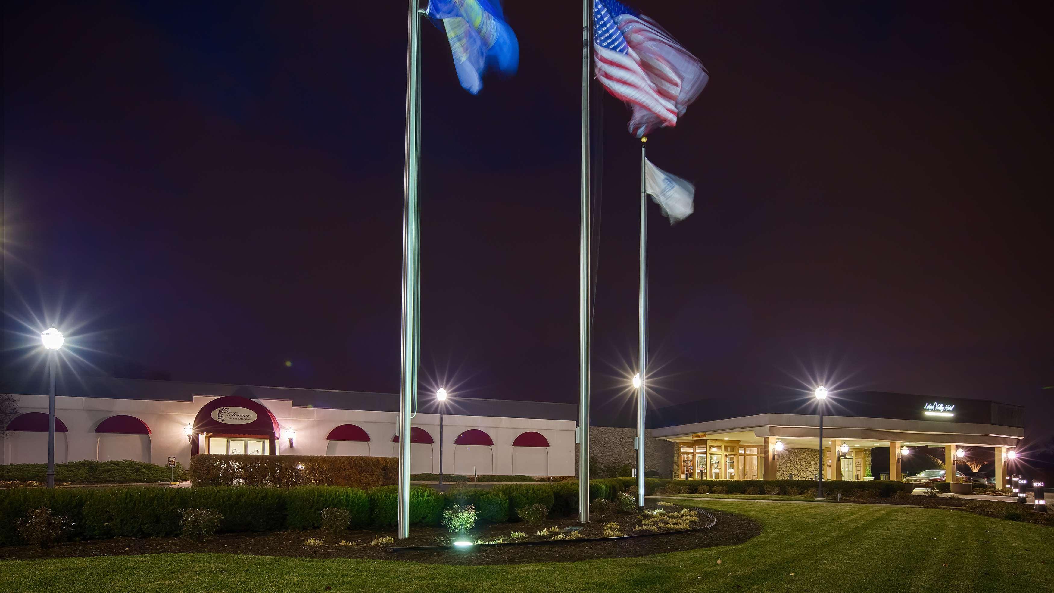 Surestay Plus Hotel By Best Western Lehigh Valley Bethlehem Exterior foto
